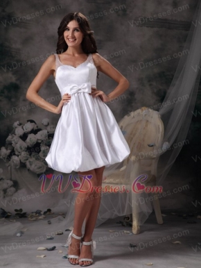 Mini-length White Stain Prom Dress With Bowknot Decorate Knee Length Sexy