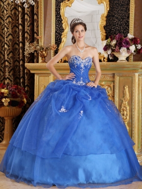 Blue Organza Appliqued Winter Quinceanera Dress Sweetheart