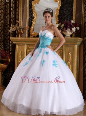 Sweetheart White Dress With Aqua Applique To Winter Quinceanera