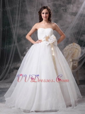 Pretty Strapless Floor-length Wedding Dress With Flowers Low Price