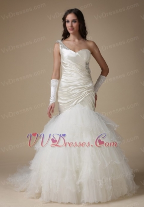 Fashionbale Wedding Dress One Shoulder Mermaid Ruffles Low Price