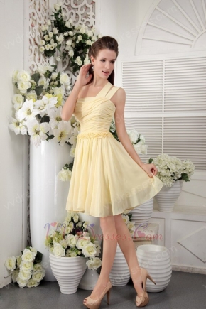 Light Yellow One Shoulder Knee Length Sweet 16 Dress