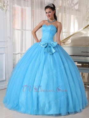 Young Girls Wear Aqua Quinceanera Dress With Bowknot Design