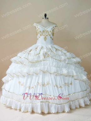 White Taffeta V-neck With Gold Embroidery Layers Skirt Quinceanera Spanish