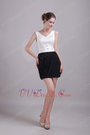 Mini-length White and Black Short Prom Dress Design With V-neck