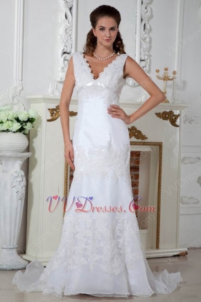 Elegant V-Neck Mermaid Fishtail Wedding Dress With Appliques