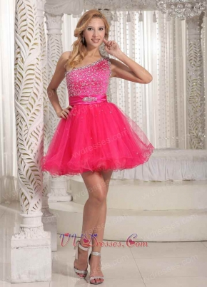 One Shoulder Fully Beading Multilayer Hot Pink Tulle Short Prom Dresses