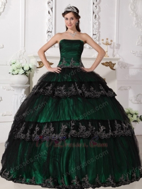 Dark Green Quinceanera Dress Covered With Black Tulle