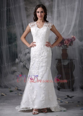 Column Style V-neck Lace Wedding Dress Cheap Low Price