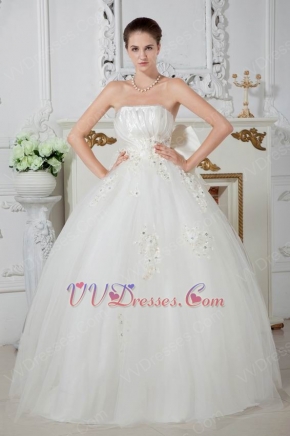 Discount Strapless Appliques Ball Gown Ivory Net Bridal Gowns