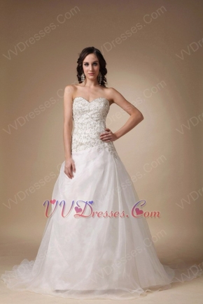 Sweetheart Appliqued Bridal Classical Style Wedding Gown