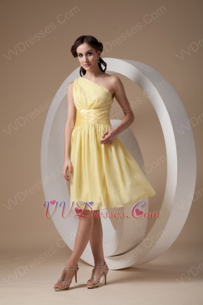 One Shoulder Knee-length Daffodil Chiffon Bridesmaid Dress