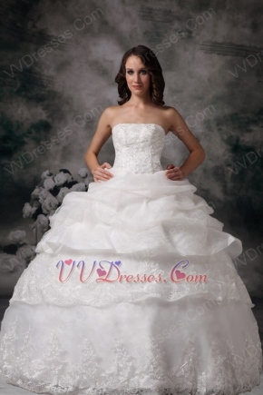 Strapless Royal Household Puffy Bridal Gown With Lace Applique