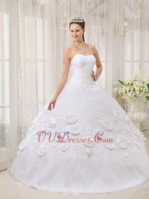 Rolled Flowers Decorate White Skirt Quinceanera Dress Sweetheart