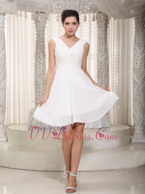 White V-neck Designers List Mini Skirt For Bridesmaid Wear lovely