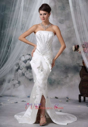 Beautiful Mermaid / Trumpet Strapless Court Train Satin Beading Wedding Dress Night Club