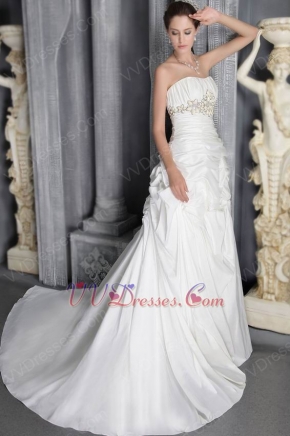 Romantic Strapless Appliqued Wedding Bridal Dress By Designer