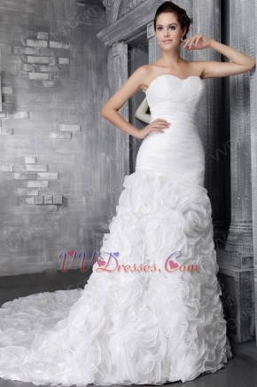 Romantic Sweetheart Ruffled Chapel Organza Skirt Wedding Dress