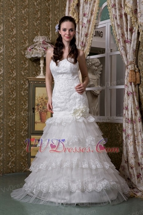 Lace Fashionable Ruffled Layers Discount Wedding Dress For Sale Low Price