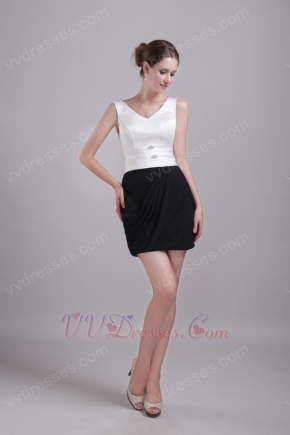 Mini-length White and Black Short Prom Dress Design With V-neck