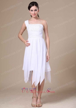 Right One Shoulder White Prom Dress Asymmetrical Streamer Skirts