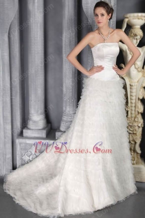 Strapless Ruffles Emberllish Romantic Wedding Dress Manufacturer