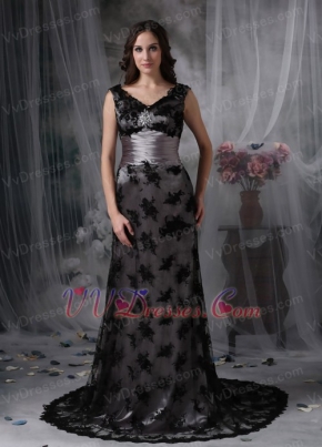 Modest V-neck Mother Of The Bride Dress With Black Lace Modest