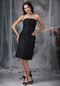 Black Strapless Knee-length Bridesmaid Dress Teenager Wear lovely