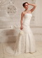 Top Seller Handcrafted Flower Customize Wedding Dress With Lace Low Price