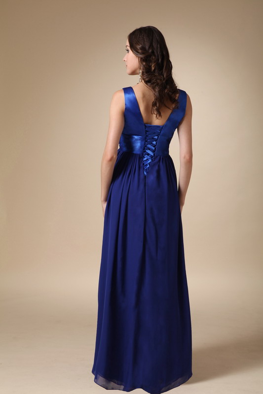 Royal Blue Chiffon V-neck Prom Dress With Handmade Flowers